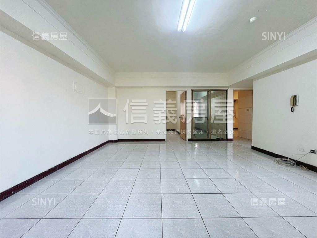 近漢神潭子三房車位視野宅房屋室內格局與周邊環境