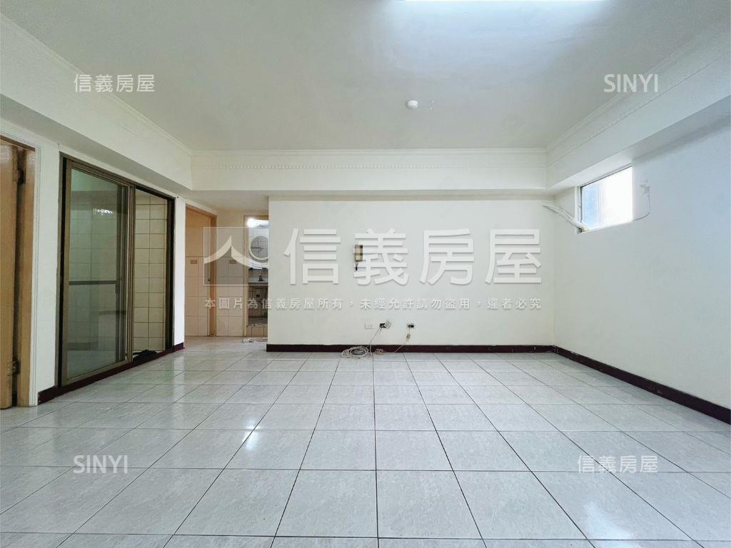 近漢神潭子三房車位視野宅房屋室內格局與周邊環境