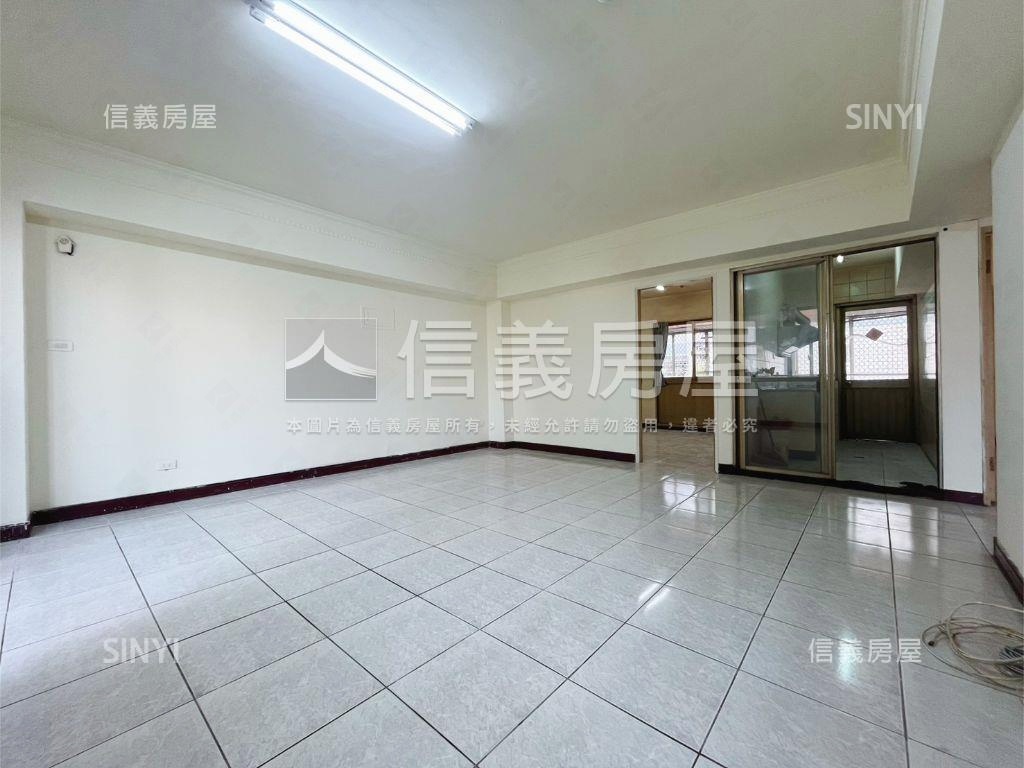 近漢神潭子三房車位視野宅房屋室內格局與周邊環境