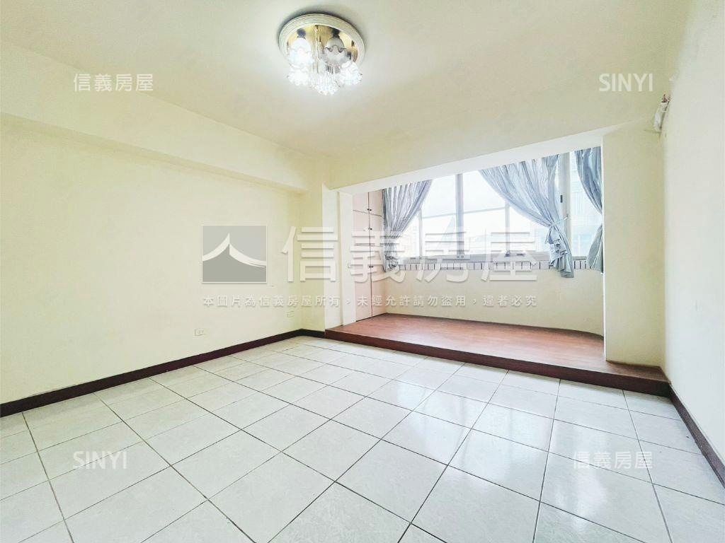 近漢神潭子三房車位視野宅房屋室內格局與周邊環境