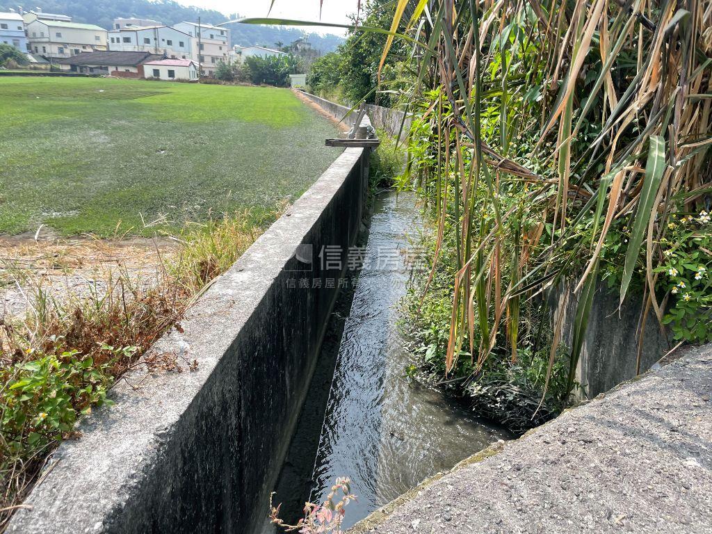 后里農地約１３９２坪房屋室內格局與周邊環境