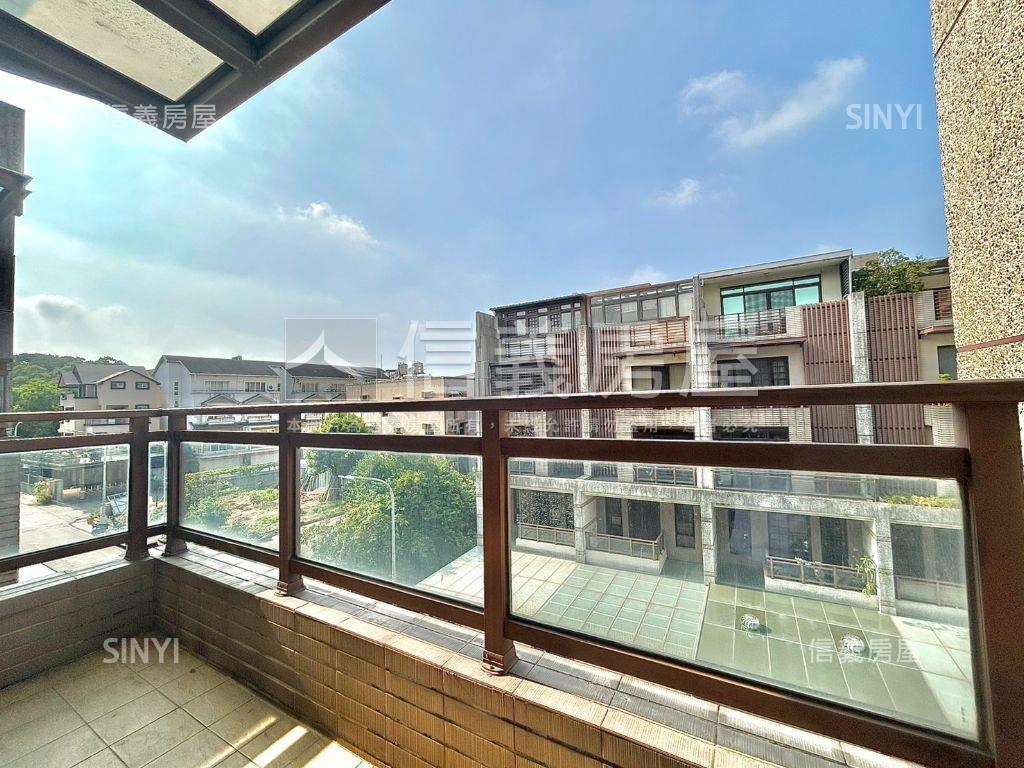 近園區大建坪美透天房屋室內格局與周邊環境