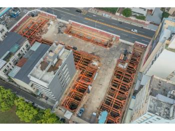 心動利晉曙光３房子母車位