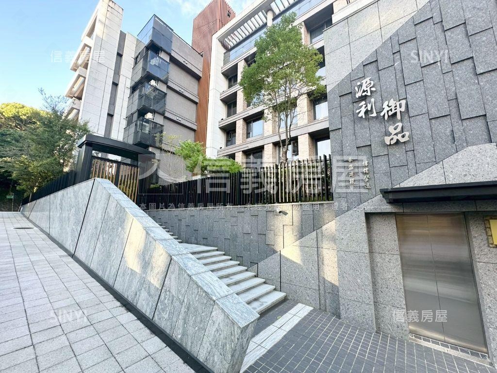 稀有源利御品２房平面車位房屋室內格局與周邊環境