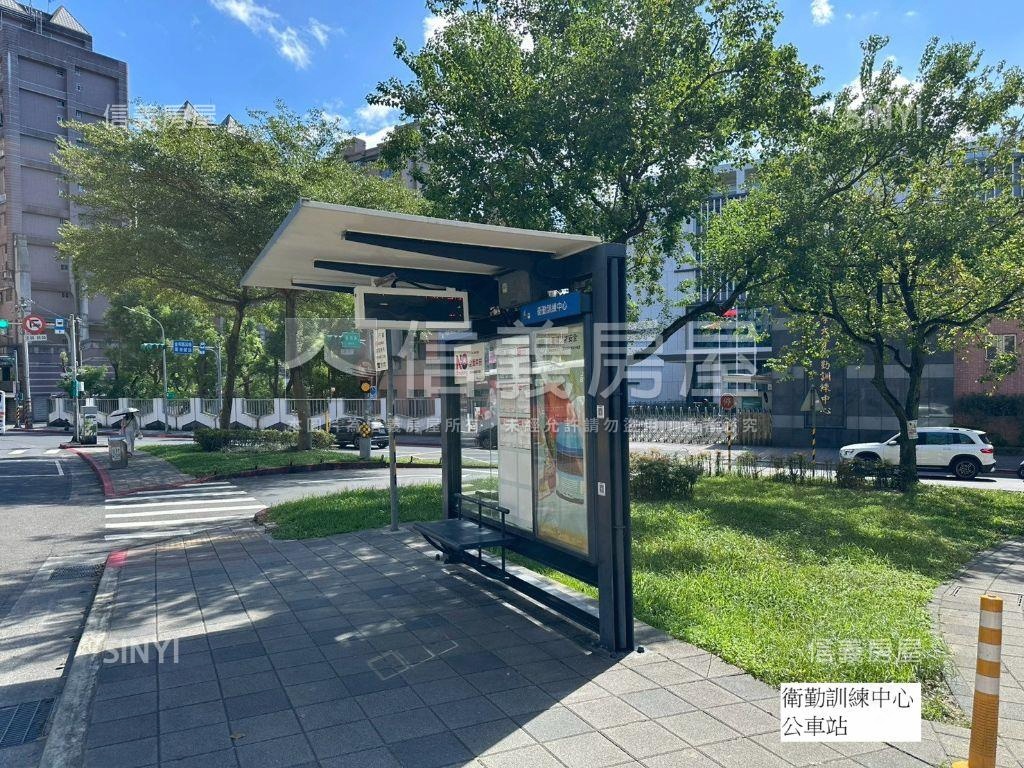 稀有源利御品２房平面車位房屋室內格局與周邊環境