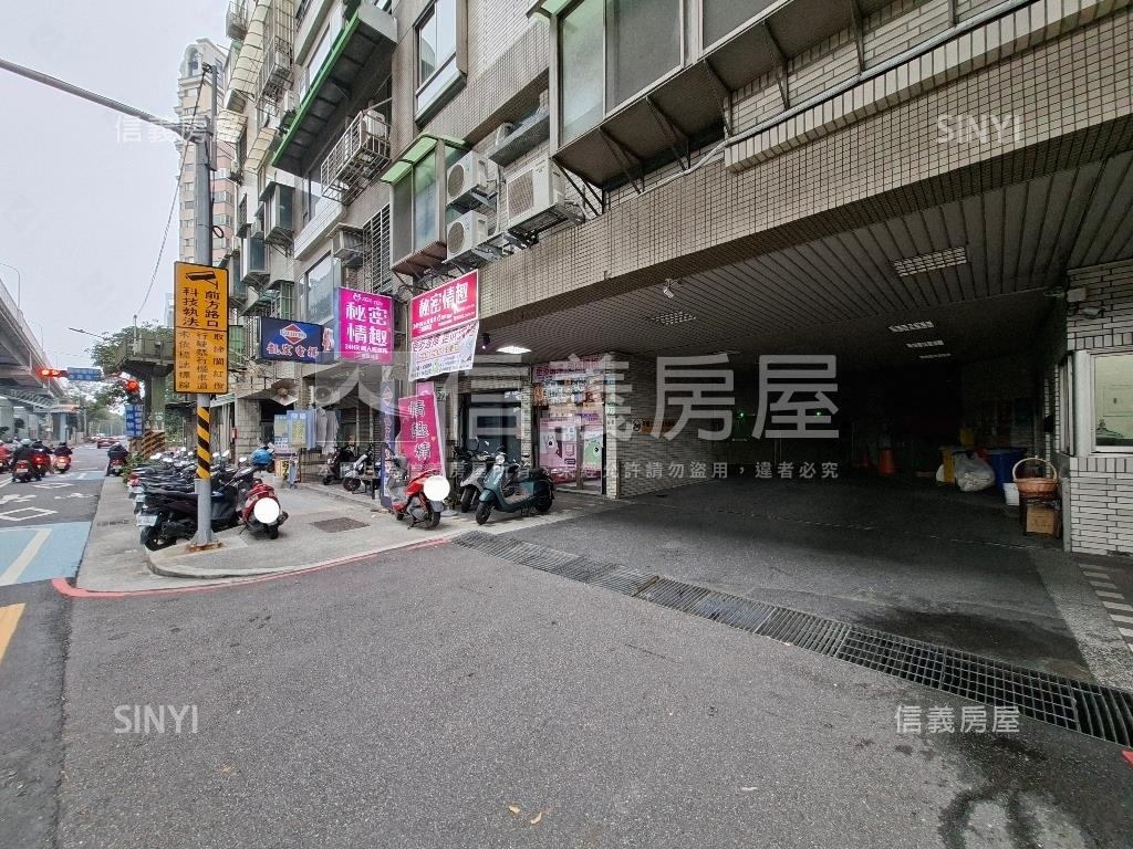 捷運台北橋小資店面首選房屋室內格局與周邊環境