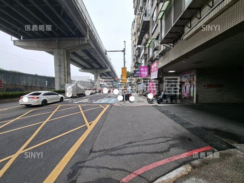 捷運台北橋小資店面首選房屋室內格局與周邊環境