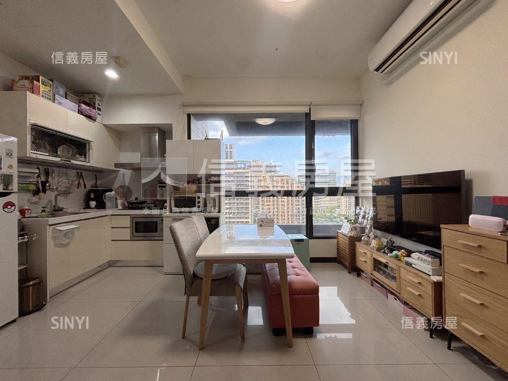 ＮＹ晴間˙景光２房車位房屋室內格局與周邊環境