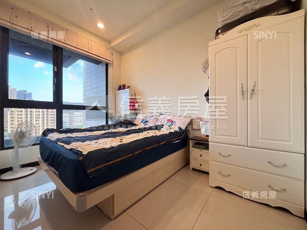 ＮＹ晴間˙景光２房車位房屋室內格局與周邊環境