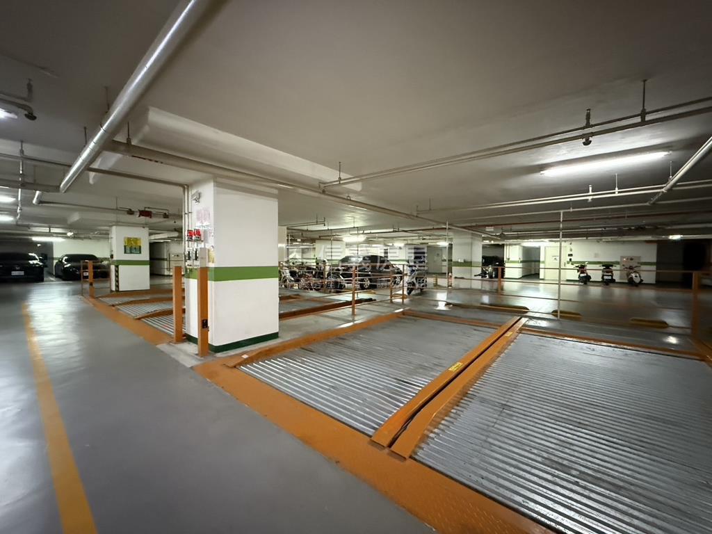 上河城屋況佳邊間三房平移房屋室內格局與周邊環境