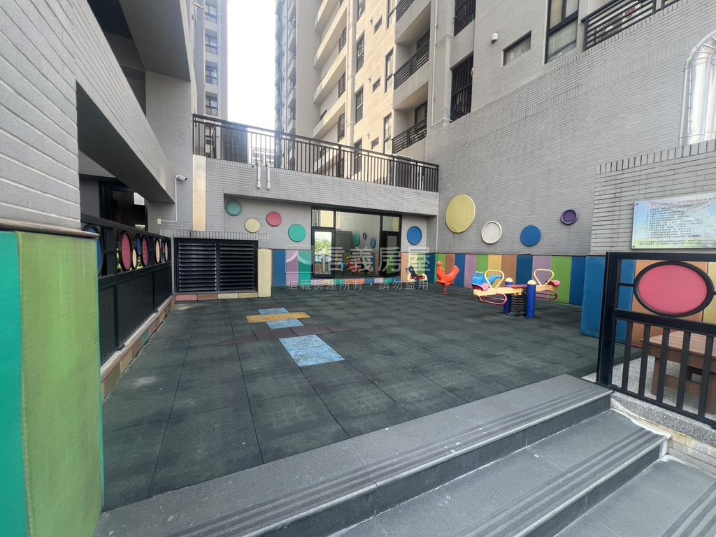上河城屋況佳邊間三房平移房屋室內格局與周邊環境