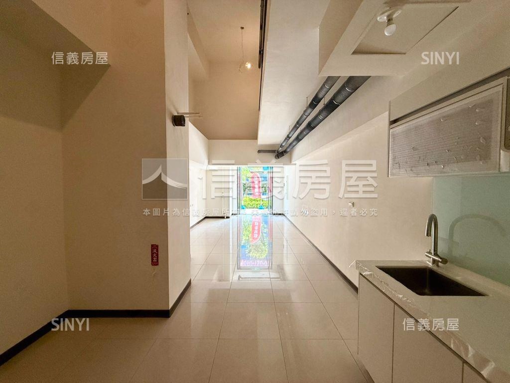 藍線捷運置產重劃雙店面房屋室內格局與周邊環境