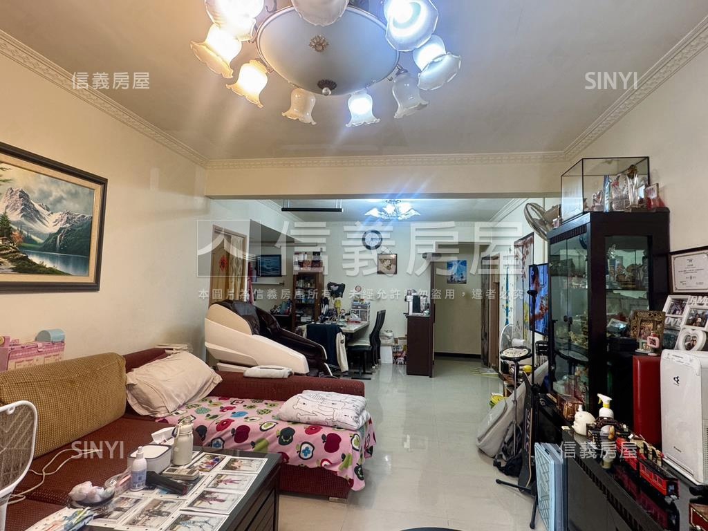 中和國小邊間四房美寓房屋室內格局與周邊環境