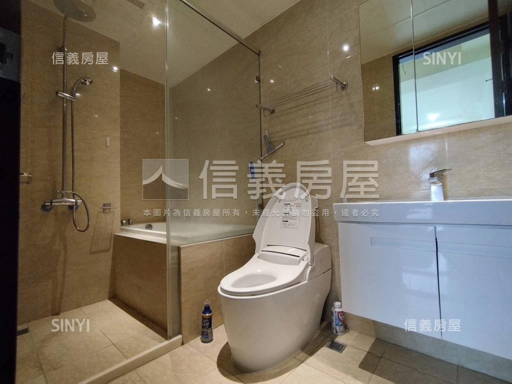 近Ａ１９站宏普光年美居房屋室內格局與周邊環境