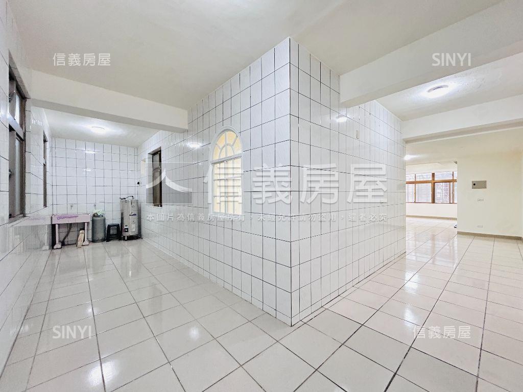 寶山街靜巷二樓近市場美寓房屋室內格局與周邊環境