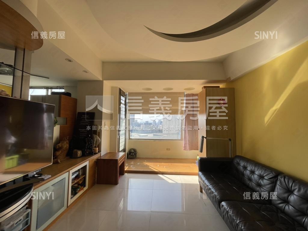 高樓餘園景觀戶房屋室內格局與周邊環境