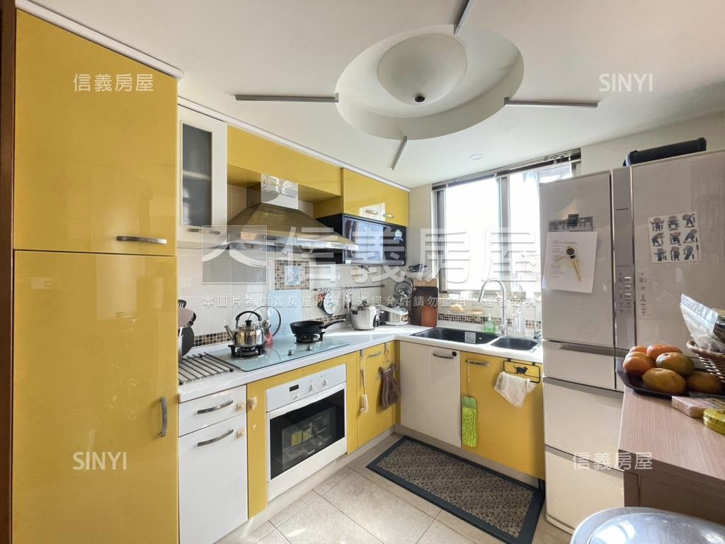 高樓餘園景觀戶房屋室內格局與周邊環境