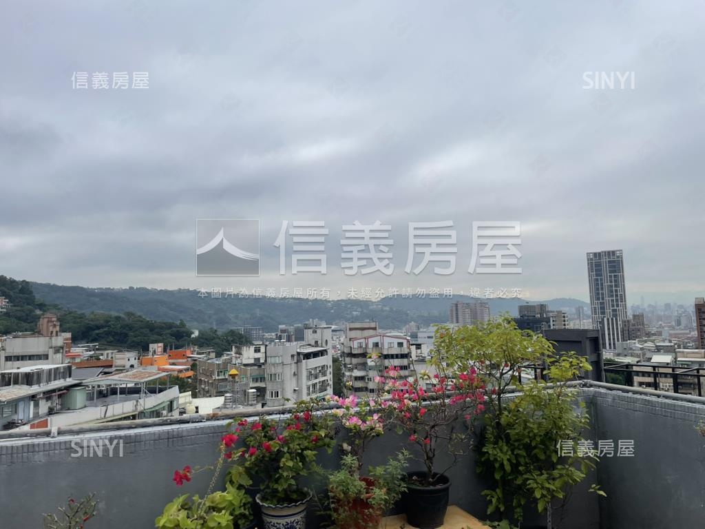 高樓餘園景觀戶房屋室內格局與周邊環境