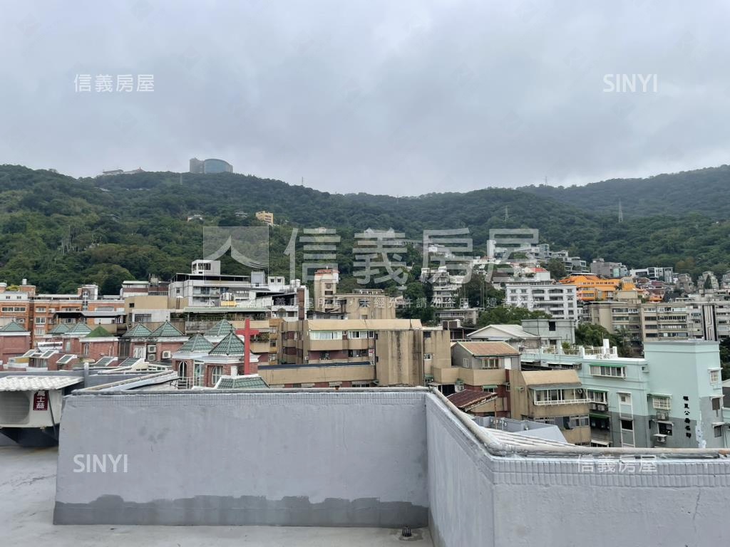 高樓餘園景觀戶房屋室內格局與周邊環境