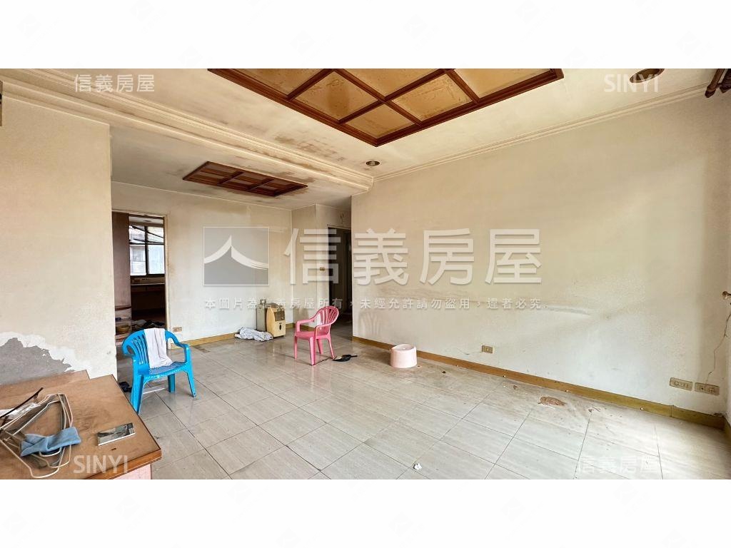 一層一戶四面採光！正！房屋室內格局與周邊環境