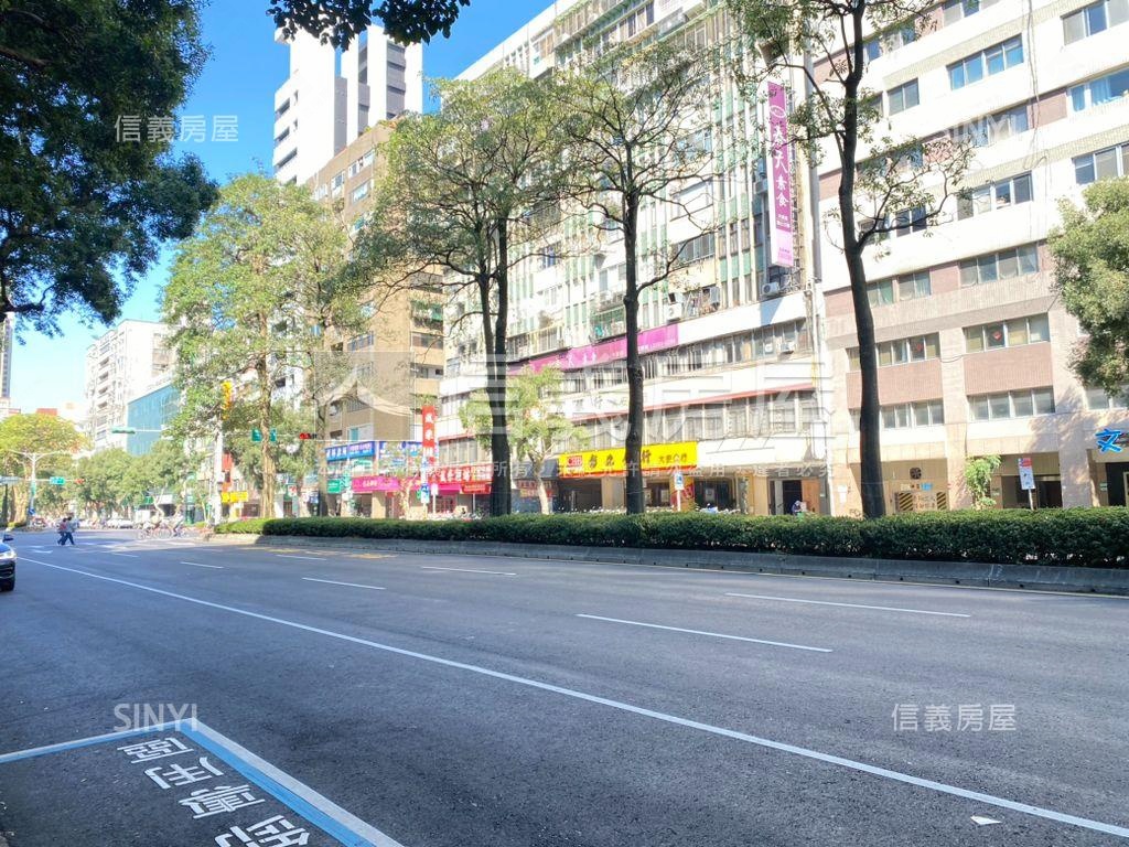 新生金華電梯邊間三房房屋室內格局與周邊環境
