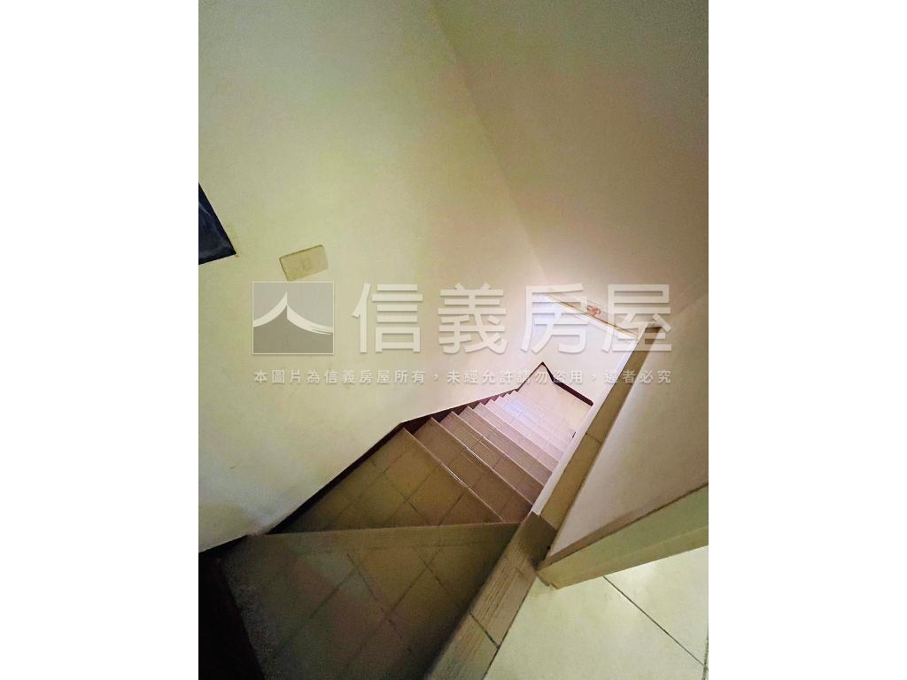 俗！近彰化火車站樓店房屋室內格局與周邊環境