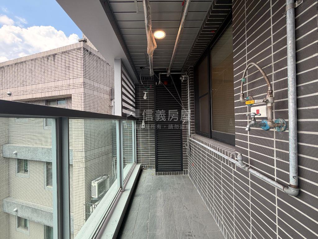 松露院稀有釋出兩房車位房屋室內格局與周邊環境