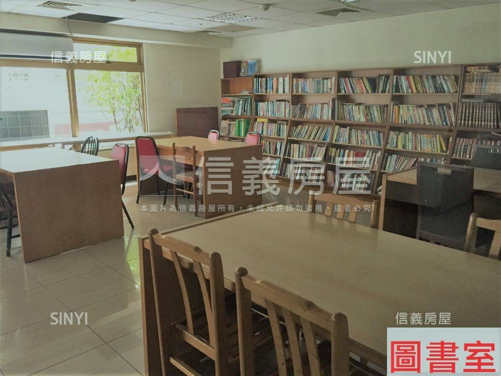 龍鳳雙星二樓商辦店面房屋室內格局與周邊環境