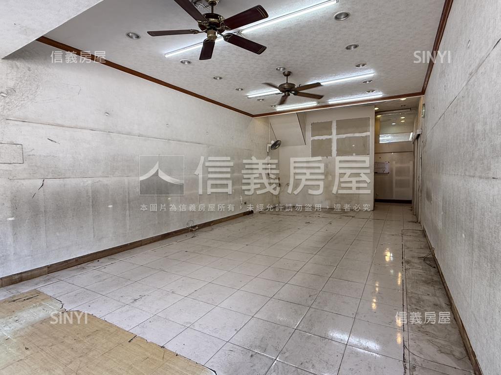 九如正路面寬邊間透店房屋室內格局與周邊環境