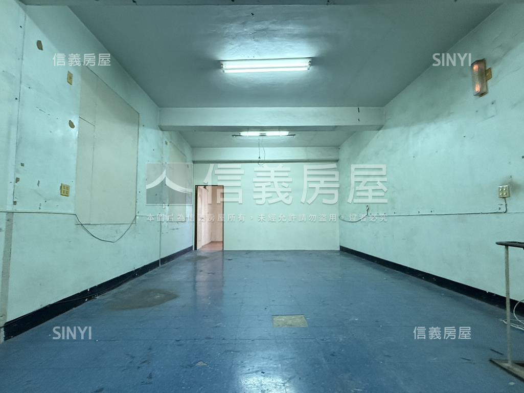 九如正路面寬邊間透店房屋室內格局與周邊環境