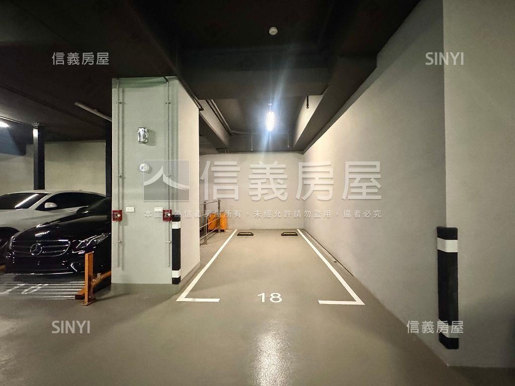 國泰沐善陽光高樓２房車位房屋室內格局與周邊環境