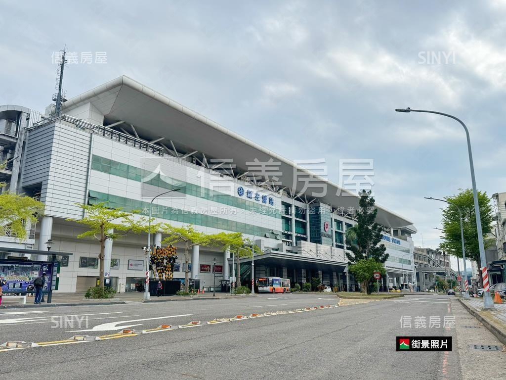 科技聚落．黃金角窗房屋室內格局與周邊環境