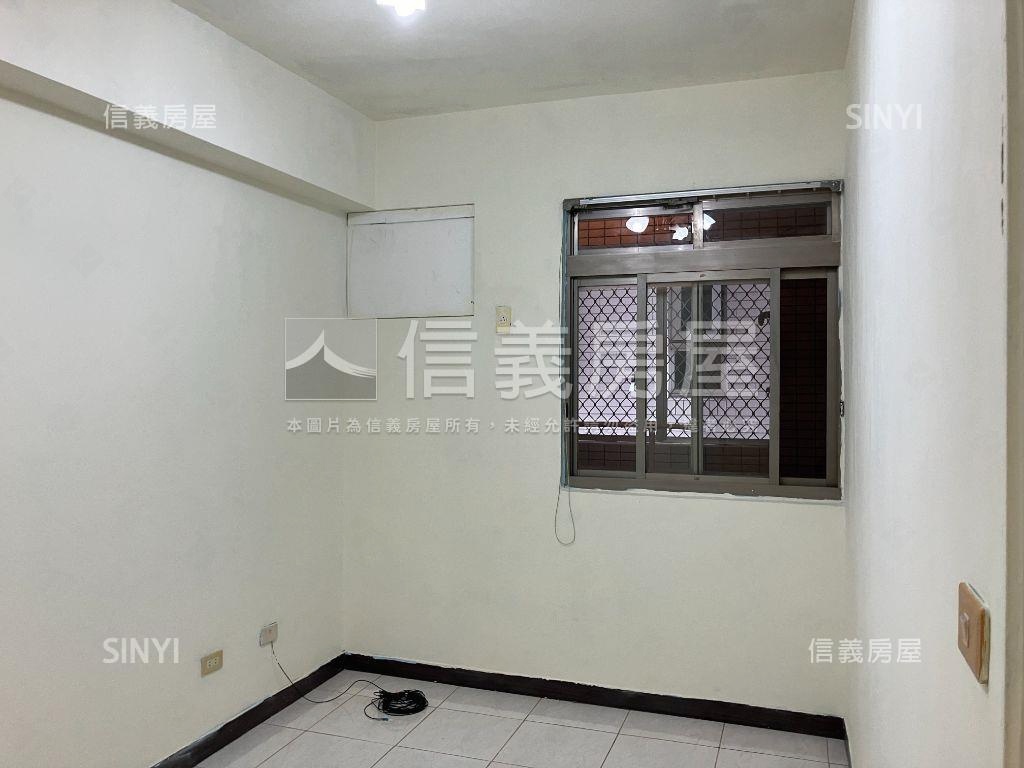 華平翠園４房有車位房屋室內格局與周邊環境