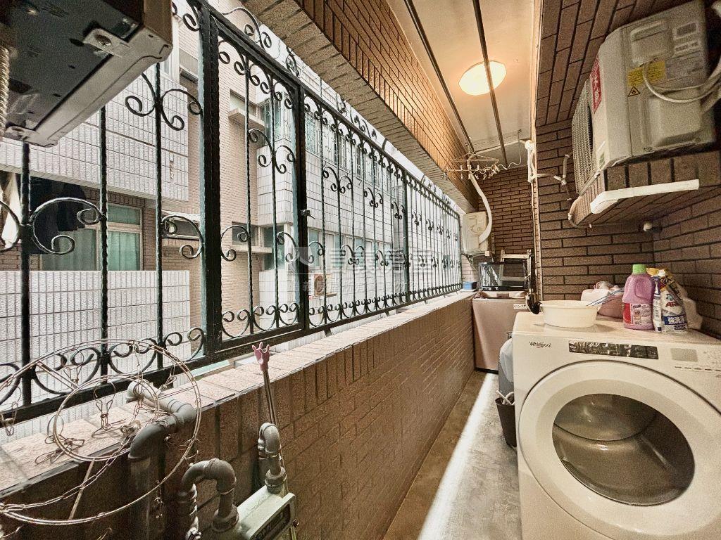 雙和新城｜質感裝潢三房房屋室內格局與周邊環境