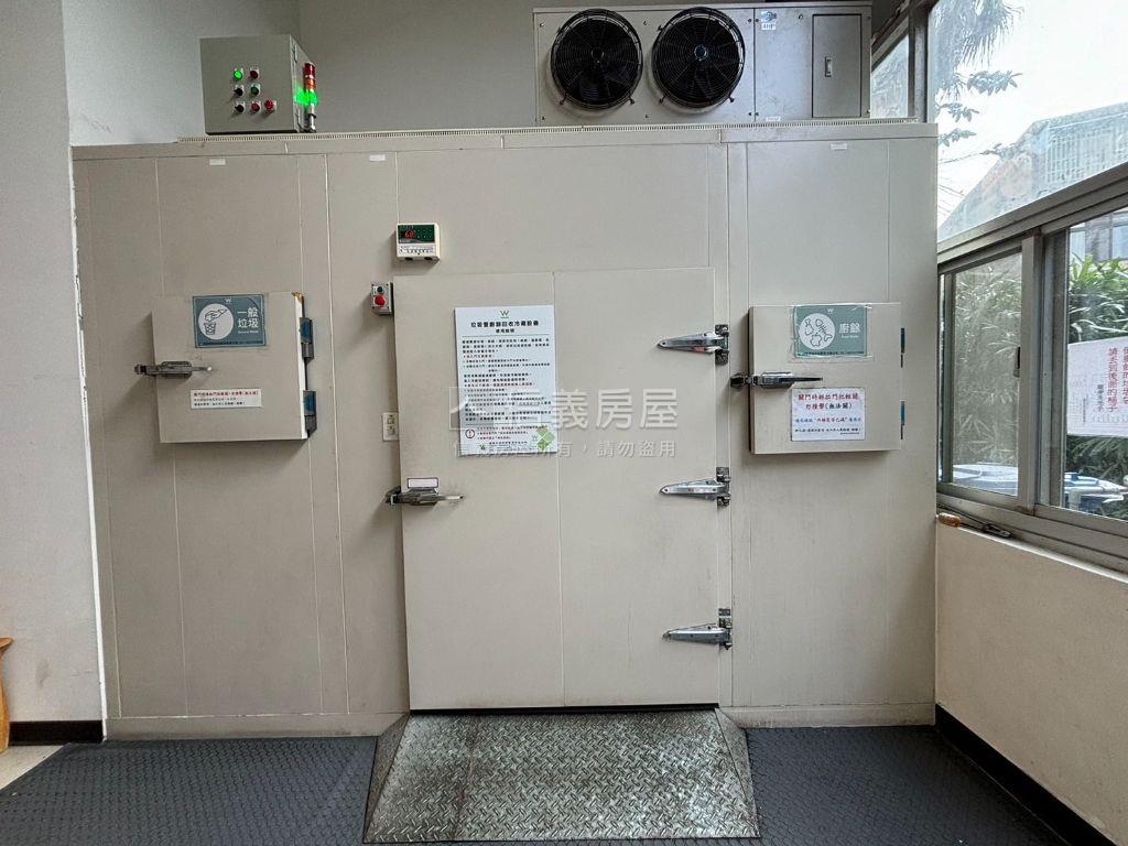 雙和新城｜質感裝潢三房房屋室內格局與周邊環境