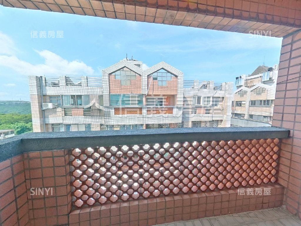 近楊梅國民運動中心三房房屋室內格局與周邊環境