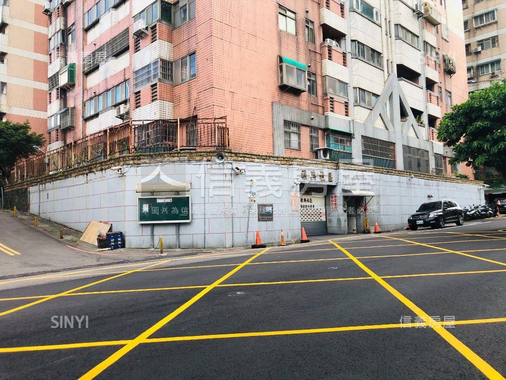 近楊梅國民運動中心三房房屋室內格局與周邊環境
