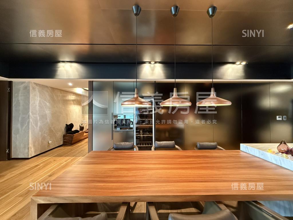 專任由鉅大恆頂級白銅裝潢房屋室內格局與周邊環境