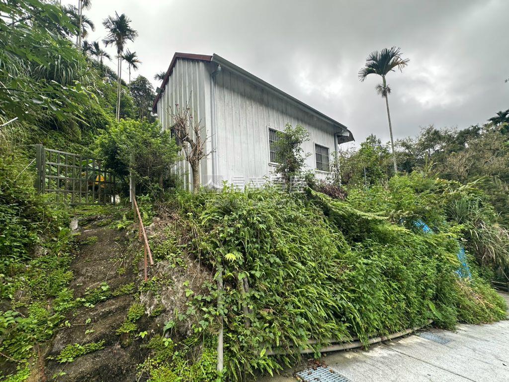 中坑置產林地房屋室內格局與周邊環境
