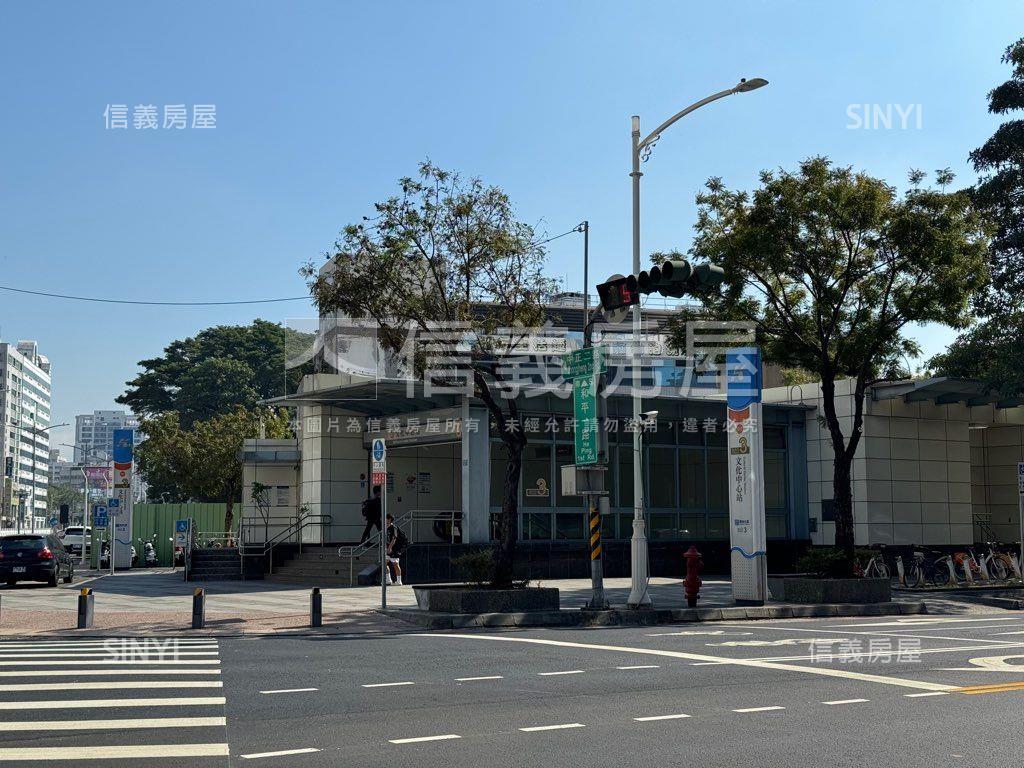 近文化中心高樓成家學區宅房屋室內格局與周邊環境