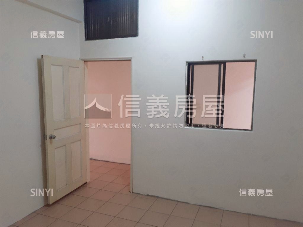 新泰路公寓房屋室內格局與周邊環境
