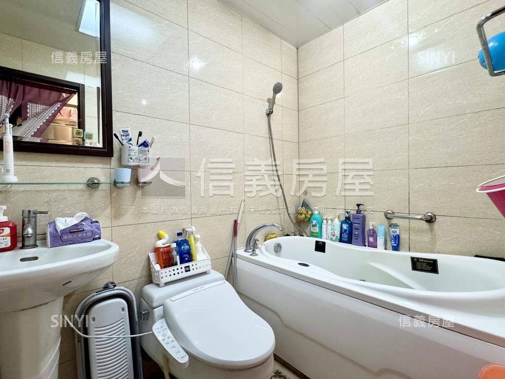 萬寶隆·圓夢成家兩房房屋室內格局與周邊環境