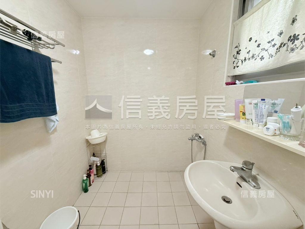 學府路２樓公寓房屋室內格局與周邊環境