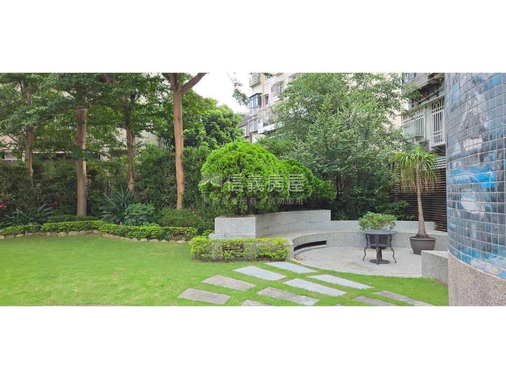 忠誠路鋼骨花園名宅房屋室內格局與周邊環境