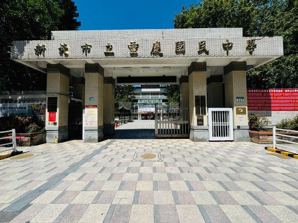 獨家磐郡·質感美三房車位房屋室內格局與周邊環境