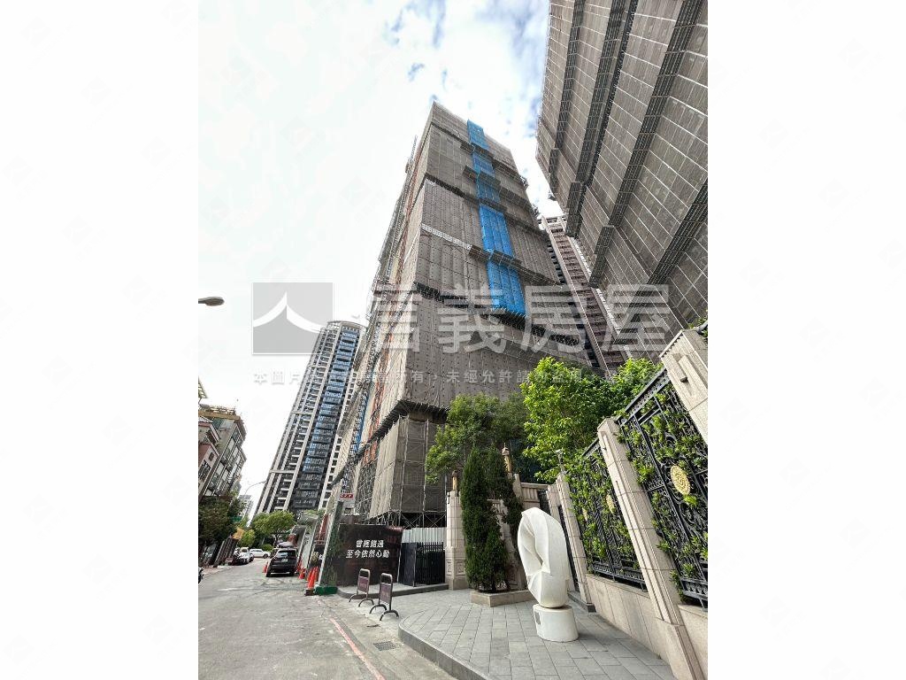 七期市政新鋭Ａ７邊間３房房屋室內格局與周邊環境