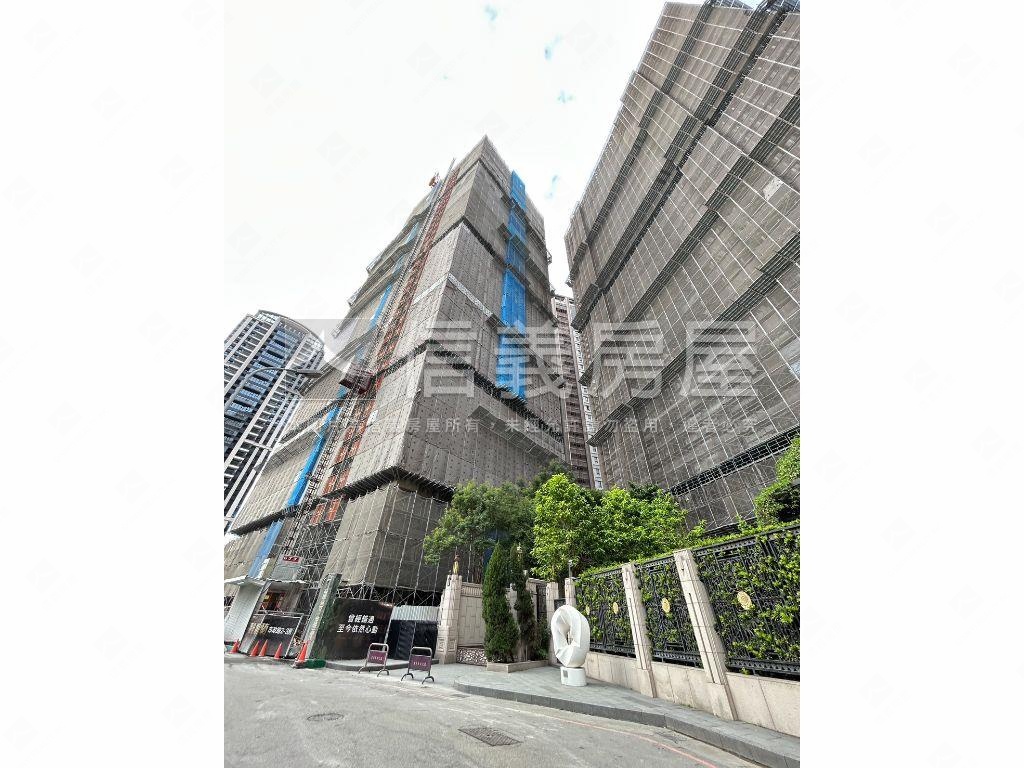 七期市政新鋭Ａ７邊間３房房屋室內格局與周邊環境