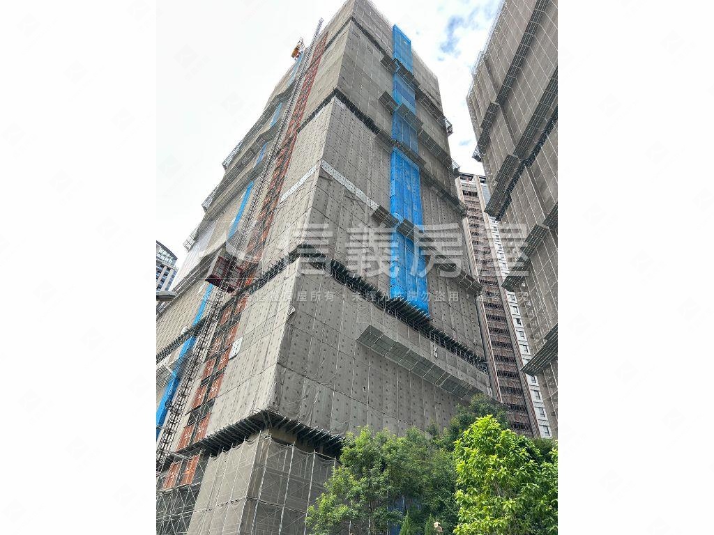 七期市政新鋭Ａ７邊間３房房屋室內格局與周邊環境