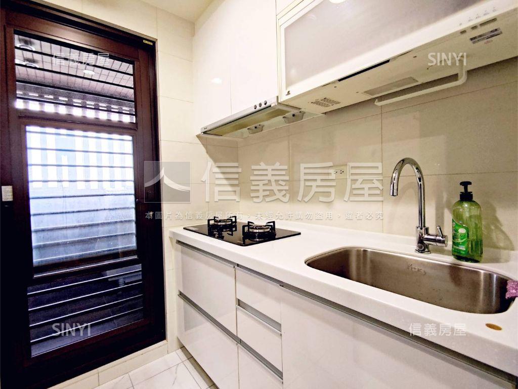 Ａ４機捷不貳高樓稀有釋出房屋室內格局與周邊環境