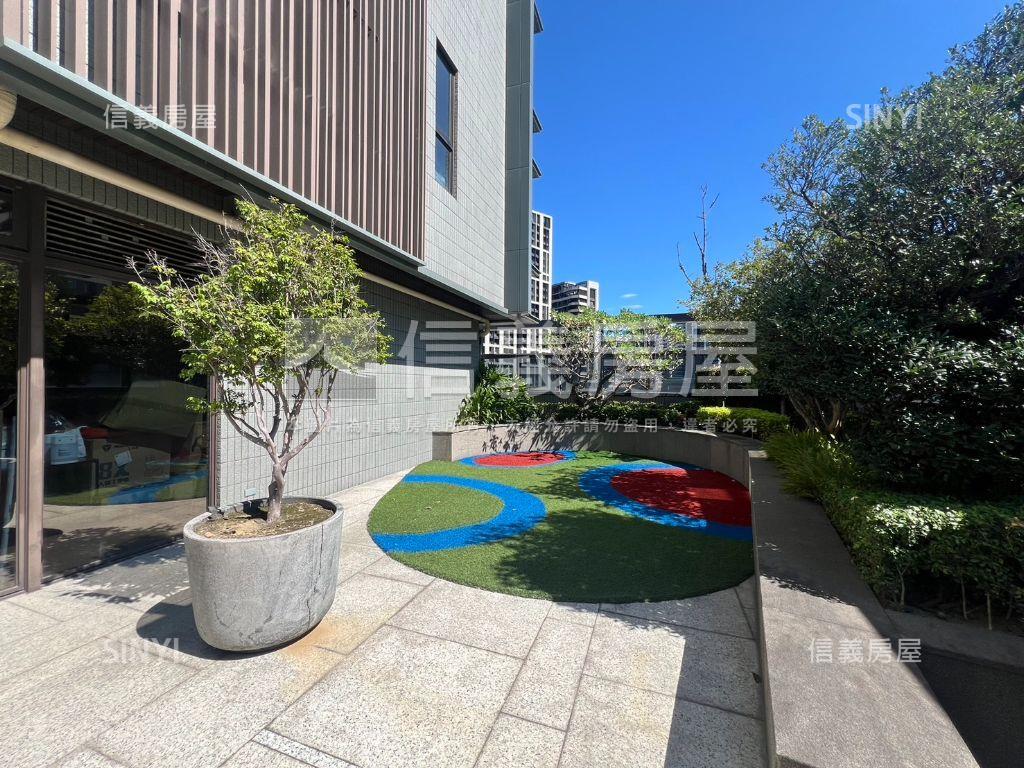 Ａ４機捷不貳高樓稀有釋出房屋室內格局與周邊環境